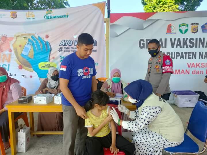  Siswi Usia 9 Tahun Ikut Vaksinasi Di Polres Nagan Raya