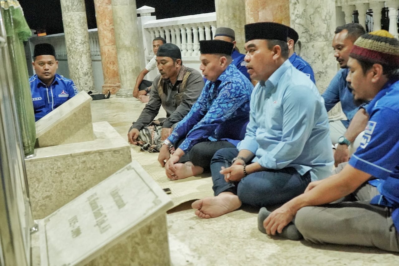 Menutup agenda di Aceh Selatan, Muslim ziarah ke Makam Nek Abu Bakongan