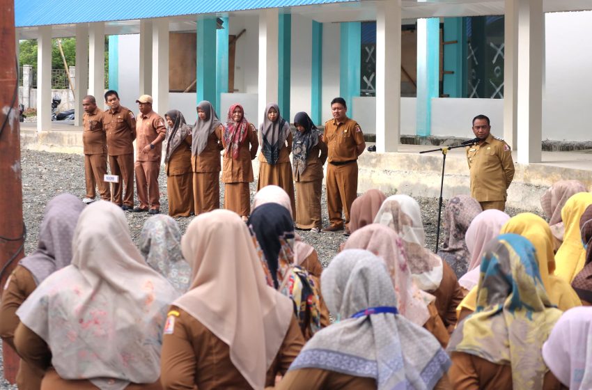  Wabup Nagan Raya Pimpin Apel di RSUD SIM, Tegaskan Pentingnya Pelayanan Humanis dan Disiplin Kerja