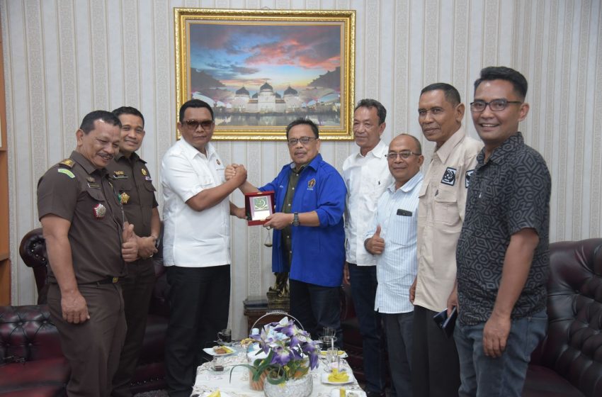  Diskusi Pengurus PWI dan Kajati Aceh, dari Latihan Futsal sampai Podcast Ngopi Bajak