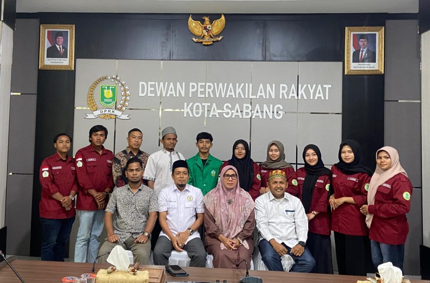  Mahasiswa STIS Al-Aziziyah Sabang Audiensi, Sampaikan Aspirasi Pendidikan ke DPRK Sabang