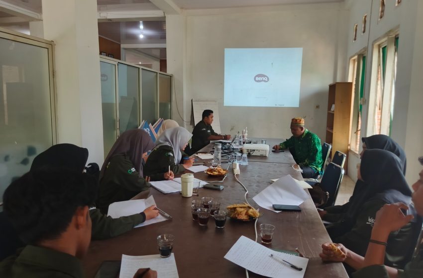  Bahas Krisis Lingkungan, Ketua STIS Al-Aziziyah Sabang Tekankan Fikih Ekologi di SLA VII WALHI Aceh