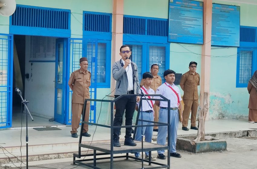  KIP Nagan Raya Gelar Sosialisasi Pemilih Pemula di SMA Negeri 1 Darul Makmur