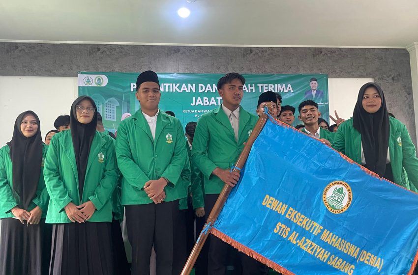  Ketua STIS Al-Aziziyah Sabang Lantik Pengurus DEMA Baru Periode 2026–2028
