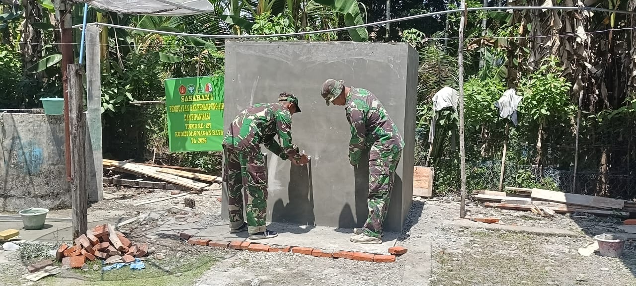 Satgas TMMD ke 127 Kodim 0116 Nagan Raya kebut Pembuatan Bak Penampungan Air Bersih