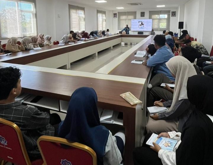  FEB Universitas Teuku Umar Gelar Coaching Clinic P2MW, Dorong Mahasiswa Ajukan Proposal P2MW 2026