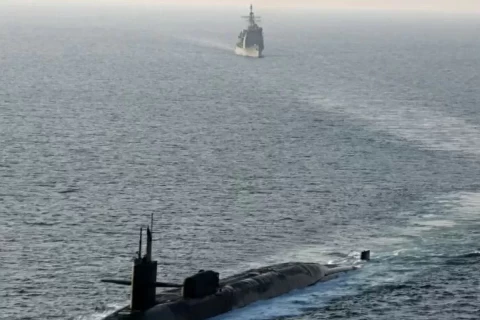  Kapal Tug Boat Musaffah 2 Meledak di Selat Hormuz, Kemlu: 3 WNI Hilang