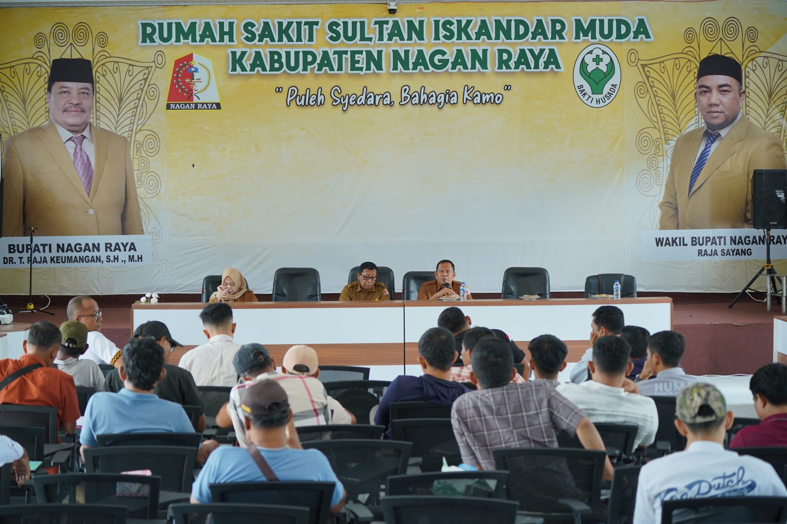 Pemkab Nagan Raya Gelar Konferensi Pers, Tegaskan Komitmen Layanan RSUD SIM