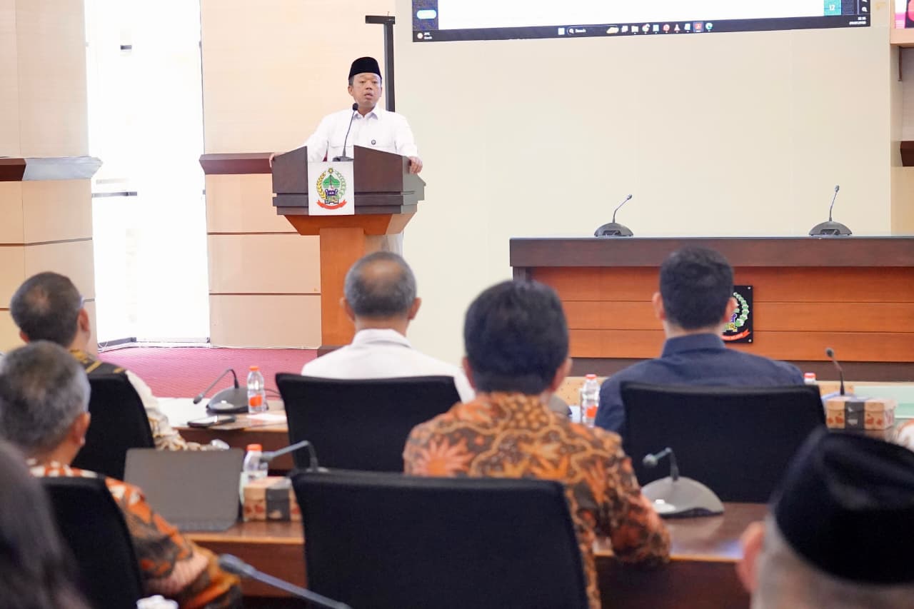 Rakor Bersama Kepala Daerah Se-Sulsel, Menteri Nusron Tegaskan Perlindungan Lahan Pertanian Jadi Prioritas Pemerintah