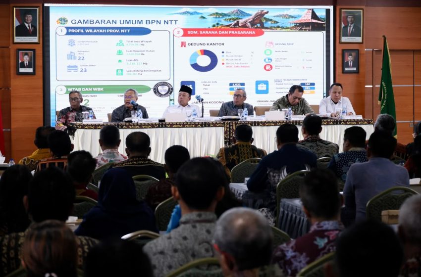  Beri Pengarahan Soal Layanan di Kanwil BPN Provinsi NTT, Menteri Nusron: Gunakan Sudut Pandang Masyarakat