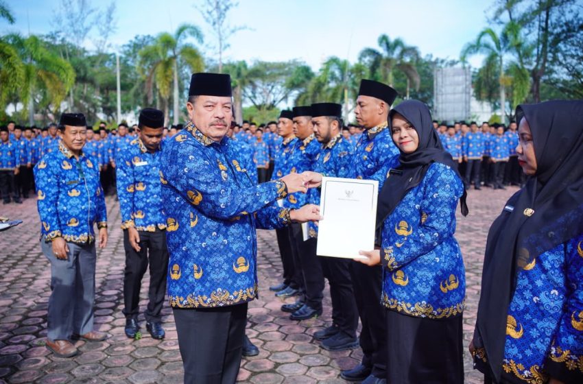  Bupati TRK Serahkan SK Pengangkatan 2.150 PPPK Paruh Waktu