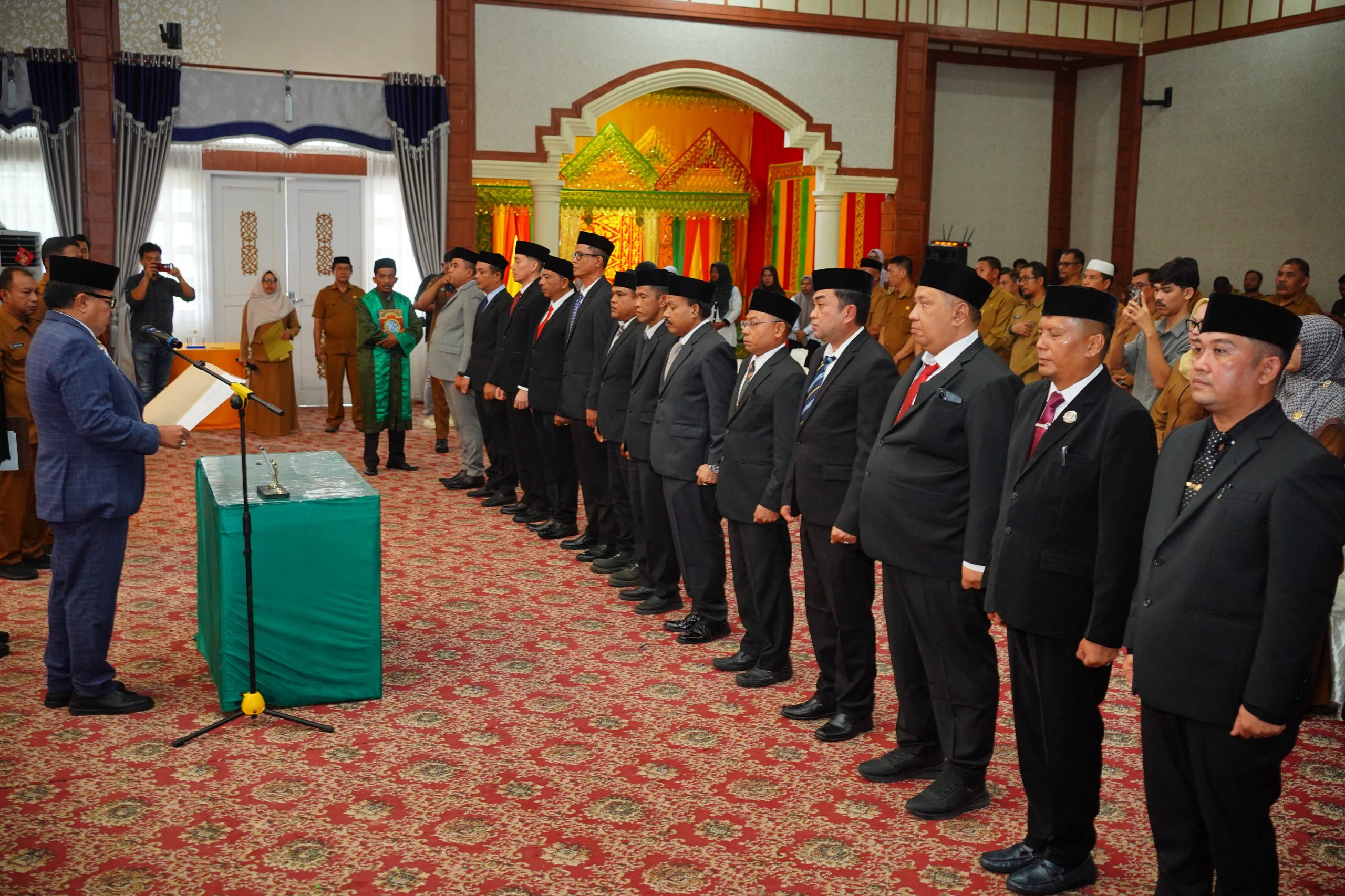 Penyegaran Birokrasi, Bupati TRK Resmi Lantik 13 JPT Pratama
