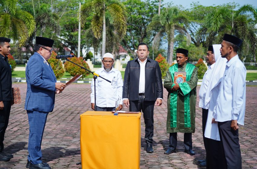  Lantik 326 Tuha Peut Gampong, Begini Harapan Bupati TRK