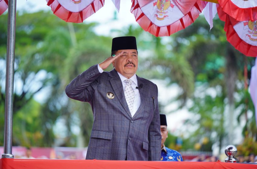  Pimpin Upacara Hardikda ke-67, Bupati TRK Tekankan Pendidikan sebagai Investasi Masa Depan