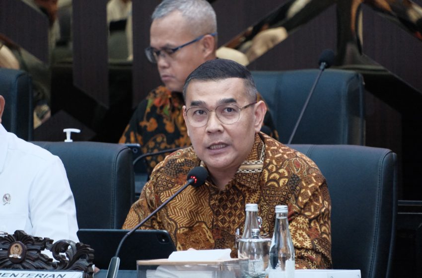  Wamen Ossy Rapat Kerja Bersama Baleg DPR RI Bahas Penyusunan RUU Reforma Agraria