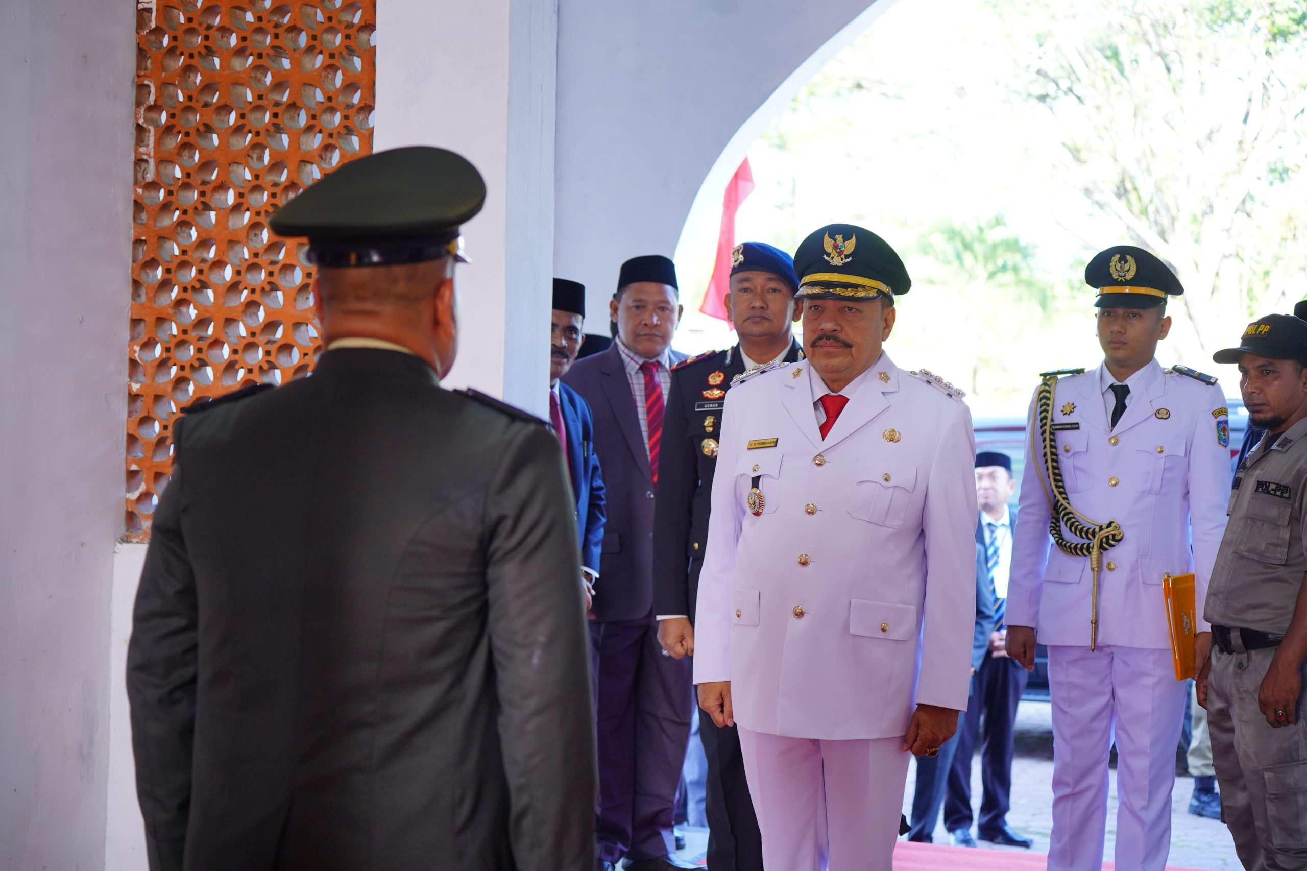 Pemkab Nagan Raya Gelar Upacara Detik-Detik Proklamasi HUT ke-81 Kemerdekaan RI