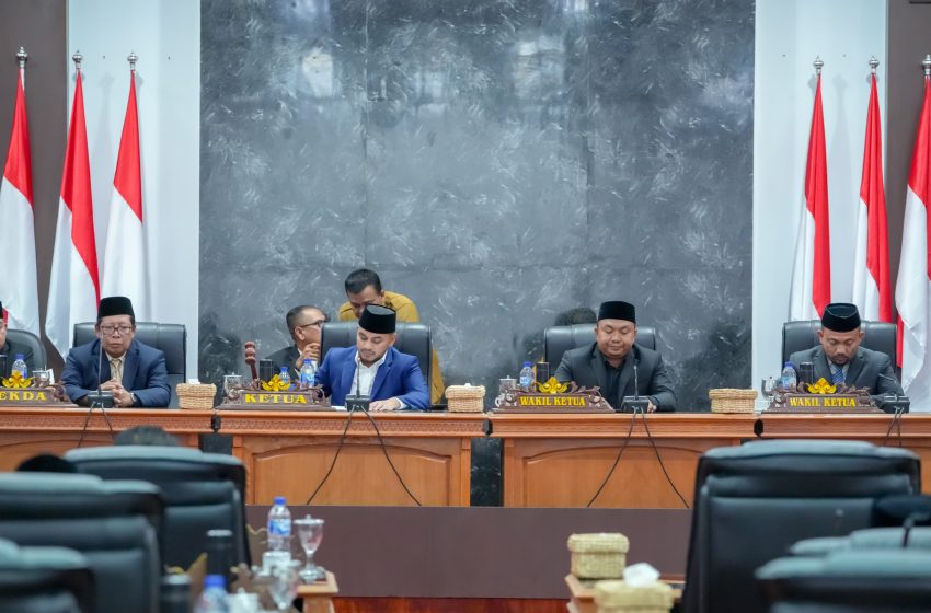  Ketua DPRK Nagan Raya Pimpin Rapat Paripurna Penyampaian KUA-PPAS APBK 2027
