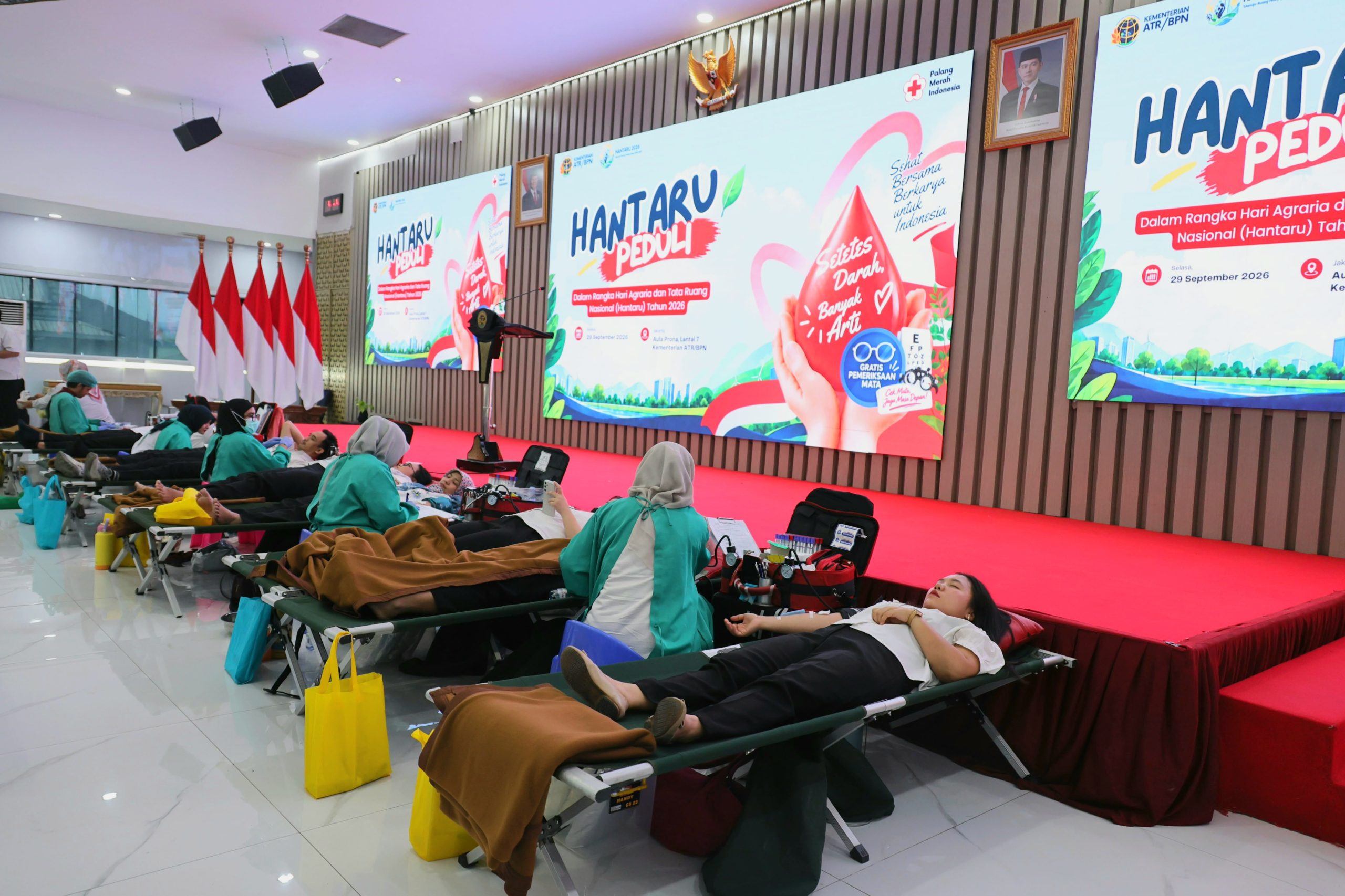 Gelar Aksi Peduli Sesama, Kementerian ATR/BPN Selenggarakan HANTARU Peduli Lewat Donor Darah